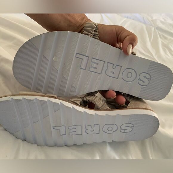 New Sorel Ella ll ankle strap sandals. Size 8 - Picture 4 of 5